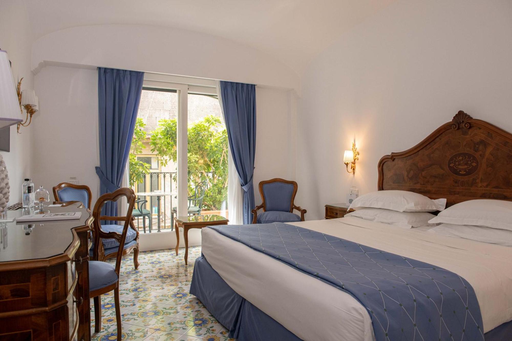 Grand Hotel La Favorita Sorrento Esterno foto