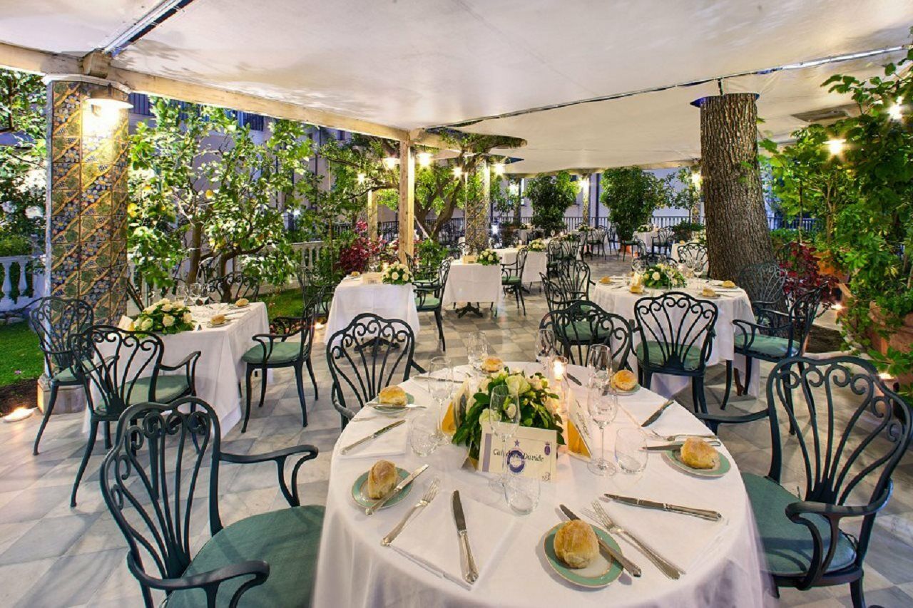 Grand Hotel La Favorita Sorrento Esterno foto The Pergola